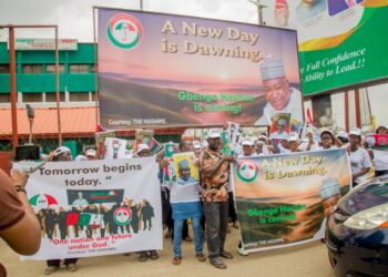 Gbenga Olawepo-Hashim’s Supporters Storm PDP NEC Meeting, Demand 2027 Presidential Bid